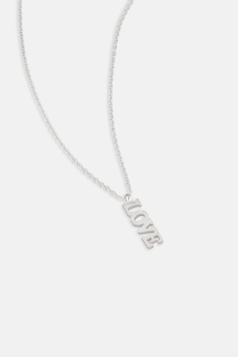 2811 Silver LOVE Necklace Product Websize 1