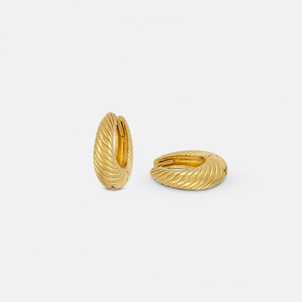 2566 Gold Twist Earrings Product 1