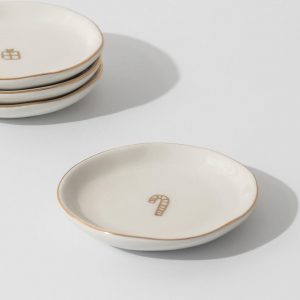 One-and-Eight-AW25-2842 2756 Gold Present Trinket Dish Gold Candy Cane Trinket Dish Lifestyle Web Size 1