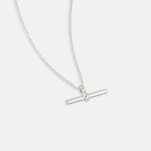 One-and-Eight-SS26-Grey-Ground-Portrait-Images-2902 Silver T Bar Necklace Product Websize 1