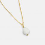 One-and-Eight-SS26-Grey-Ground-Portrait-Images-2958 GV Crystal Quartz Necklace Product1